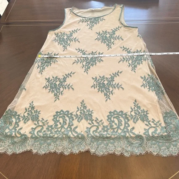 Max Studio Lace Embroidered A-Line Dress – Beige & Teal Floral Size S - Picture 6 of 14